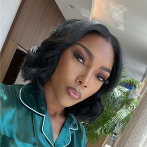 Meet your Posher, Brielle